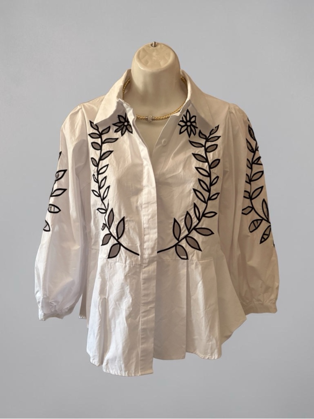 Boutique White Embroidered Button-Down Shirt with Black Leaf Motif - Picture 2 of 5